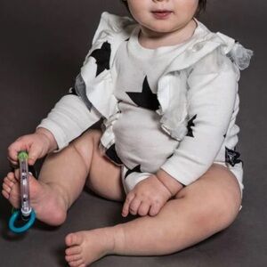 Nununu Ruffled Star Onesie Bodysuit White Black Size 0-6 months